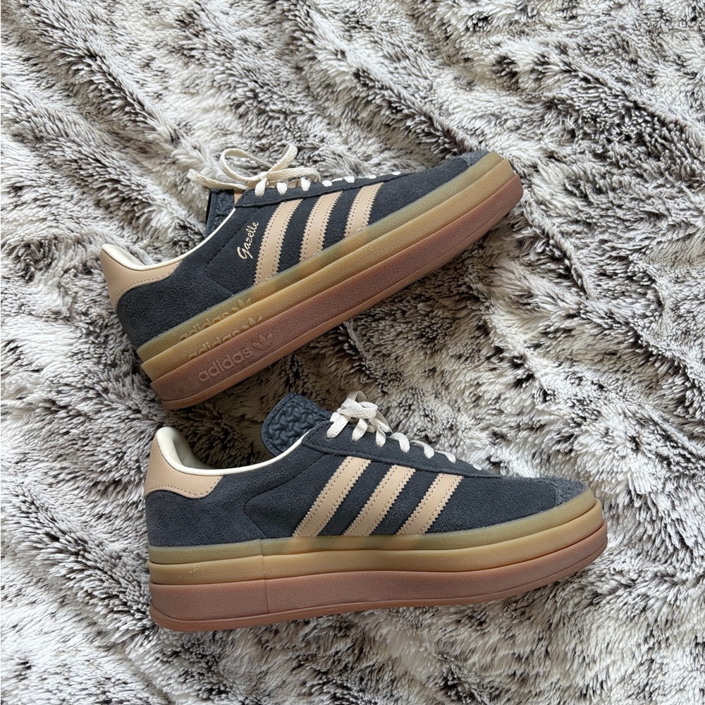 Adidas Gazelle Bold “Grey Magic Beige Gum”